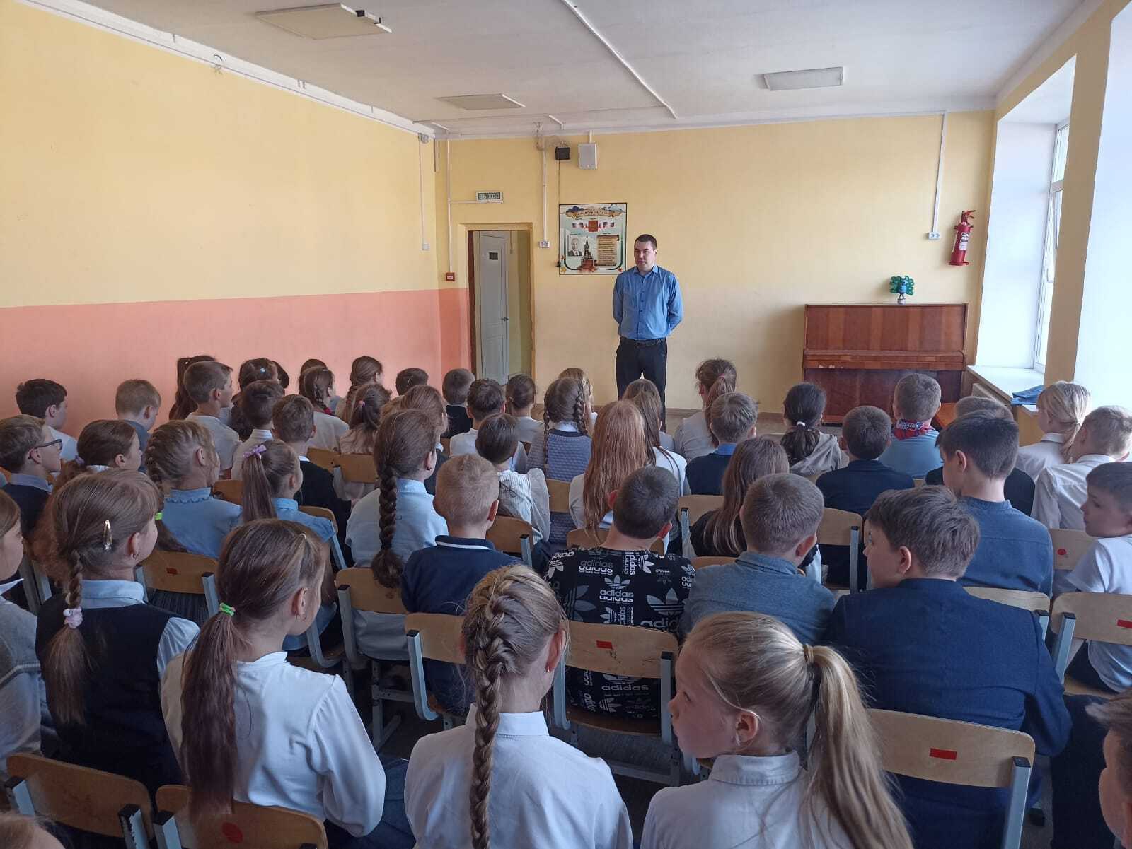 Встреча с представителем Комиссии по делам несовершеннолетних.